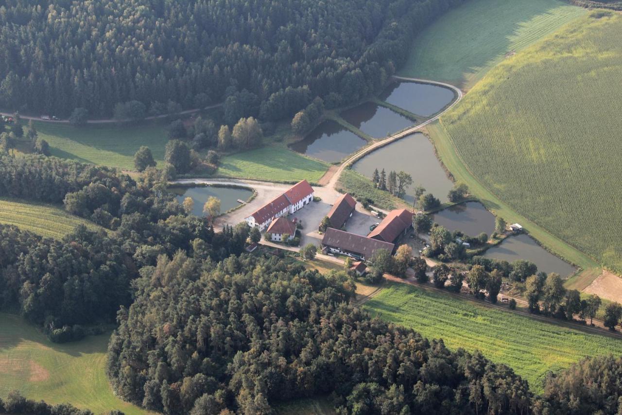 Ferienwohnungen am Büchlhof im Oberpfälzer Seenland Neunburg vorm Wald Exterior foto